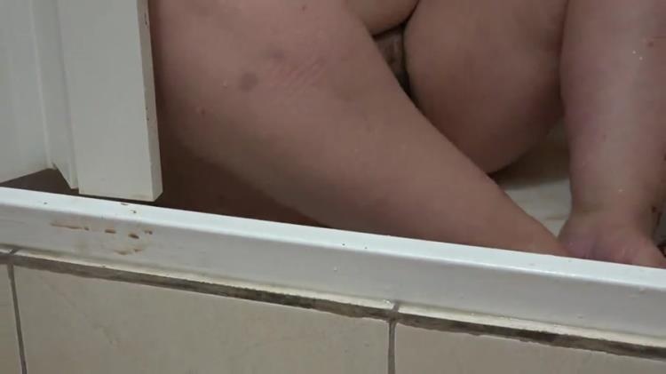 Thick Girl Shit in the Shower (2021 | FullHD)
