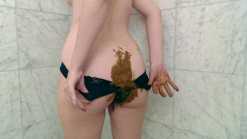 CassieScat – Shit Oozing in Panties, Smearing it Around (2025 | FullHD)