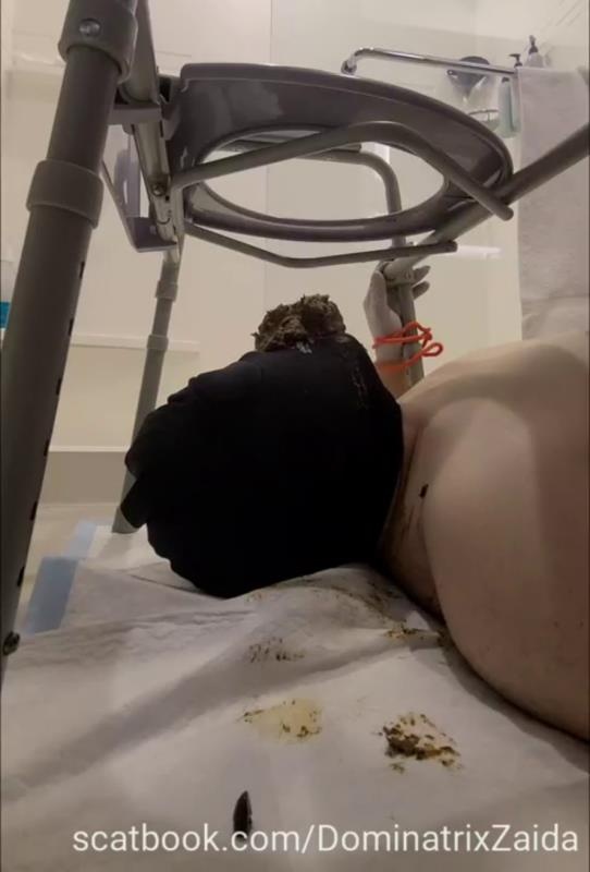 Feeding 2 - DOMINATRIX ZAIDA (2025 | SD)