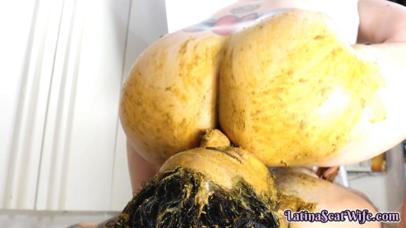 LATINA SCAT WIFE - Having Fun With The Bathroom Slave (2025 | FullHD)