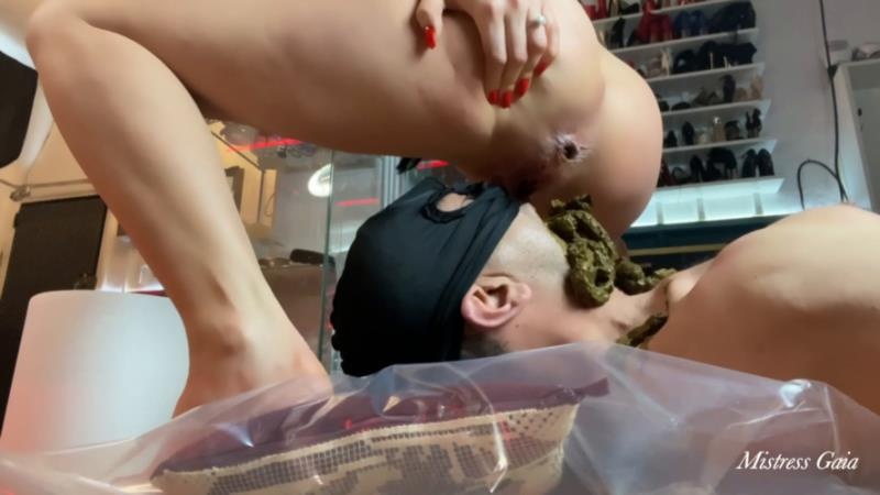 Italian Goddess GAIA in clip Mouth Filled With Shit (2025 | FullHD)