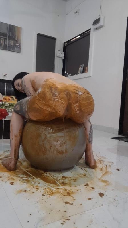 Erotic Scat with Yoga Ball - KinkyBunny (2026 | SD)